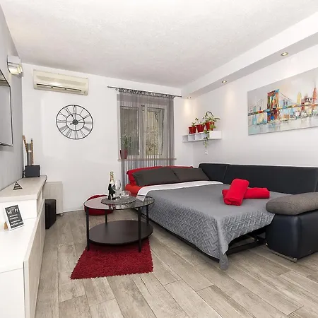 Gostinjska kuća Guesthause Antonio *